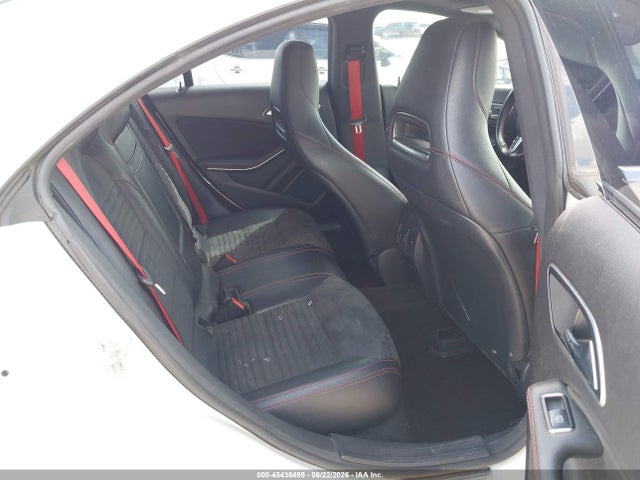 WDDSJ4EB8JN583967 Mercedes-Benz CLA 250
