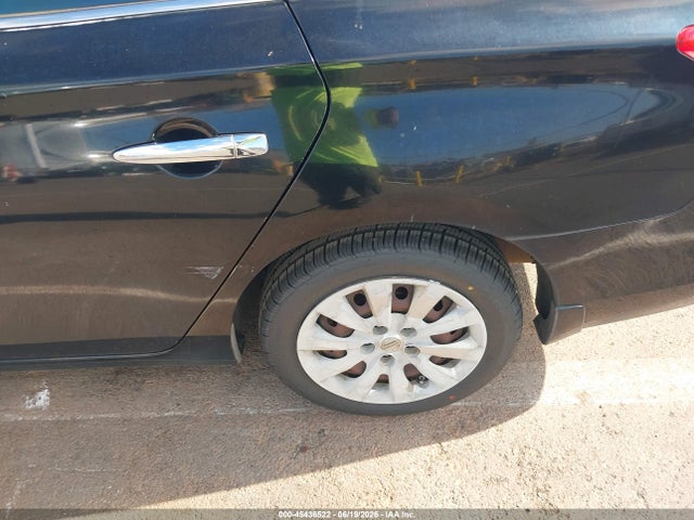 3N1AB7AP6EY284852 Nissan SENTRA SV