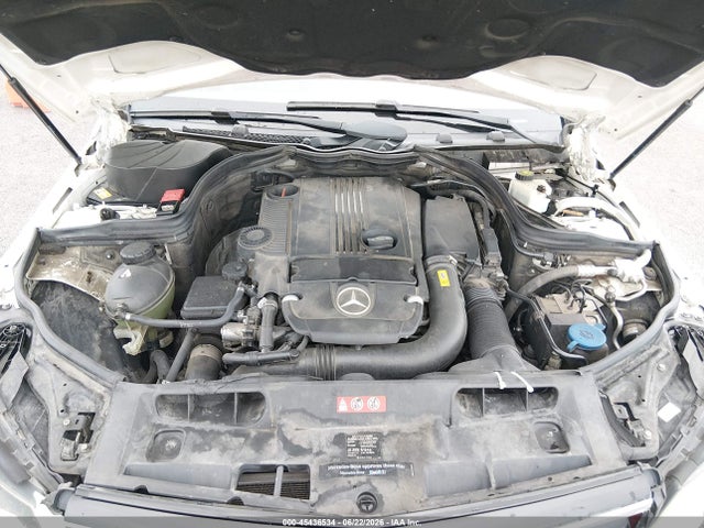 Продаж на аукціоні авто 2014 Mercedes-benz C 250 Sport, vin: WDDGF4HB1EG221802, номер лоту: 45436534