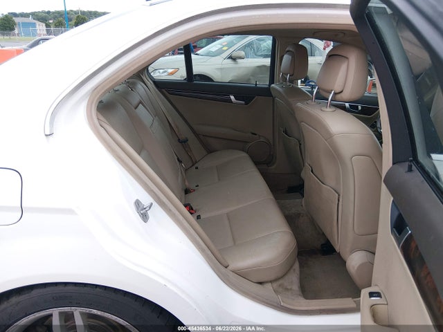 Продаж на аукціоні авто 2014 Mercedes-benz C 250 Sport, vin: WDDGF4HB1EG221802, номер лоту: 45436534