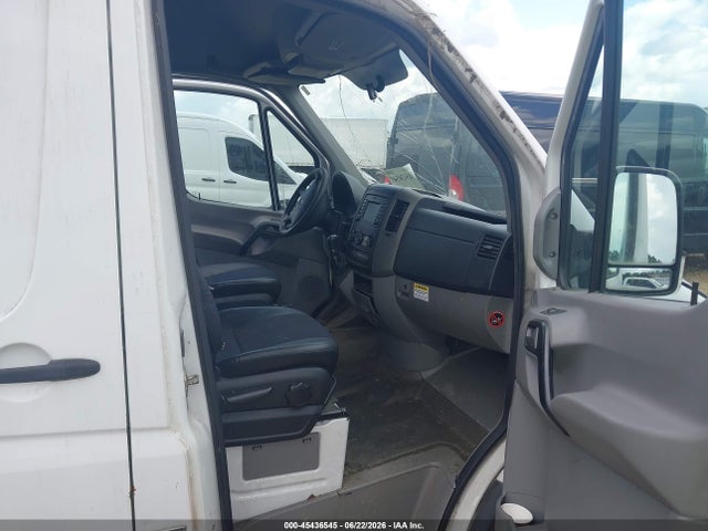 2016 Mercedes-benz Sprinter 3500 High Roof მანქანა იყიდება აუქციონზე, vin: WD3PF1DD0GP240290, აუქციონის ნომერი: 45436545
