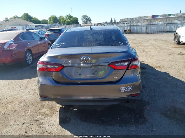 Toyota CAMRY LE 2022 4T1R11AK0NU677720 Image 16
