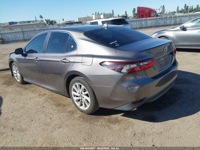 Toyota CAMRY LE 2022 4T1R11AK0NU677720 Image 3