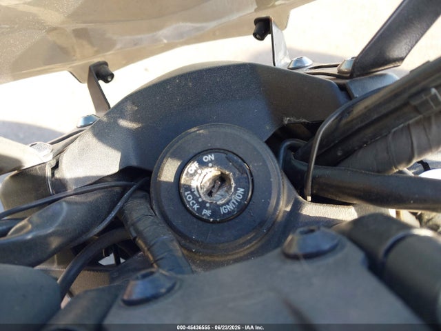Yamaha MT07 2019 JYARM27E9KA005568 Image 13