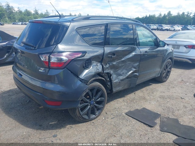 Ford ESCAPE SE 2017 1FMCU9G97HUD71845 Image 4