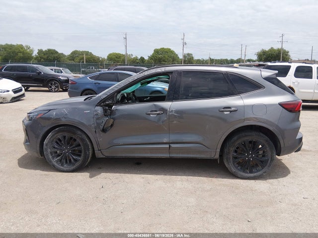 1FMCU9PA9PUA93670 Ford Escape St-line Elite