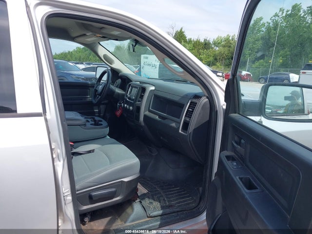 Aukcja sprzedaży 2018 Ram 1500 Tradesman  4x4 5'7 Box, vin: 1C6RR7KG5JS106148, numer aukcji: 45436616