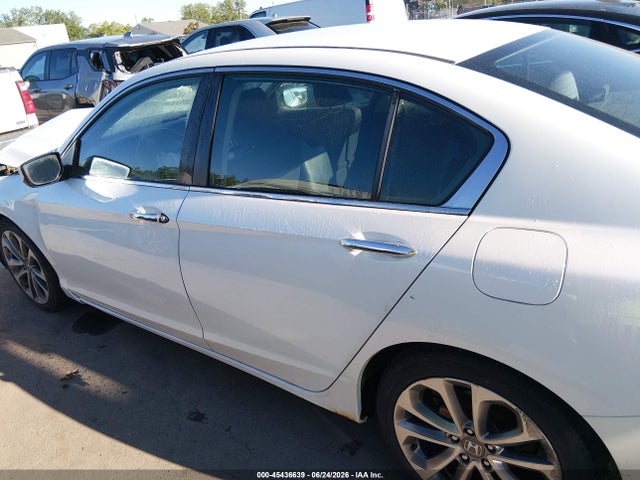 Auction sale of the 2015 Honda Accord Sport, vin: 1HGCR2F50FA159610, lot number: 45436639