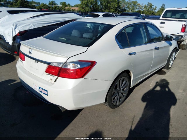 Auction sale of the 2015 Honda Accord Sport, vin: 1HGCR2F50FA159610, lot number: 45436639