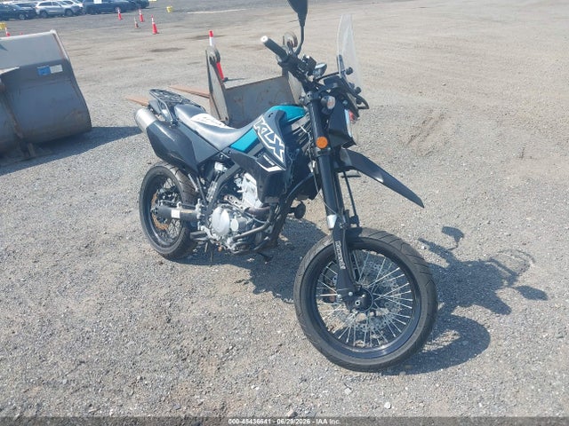 2023 ML5LXBE17PDA25600 головне зображення