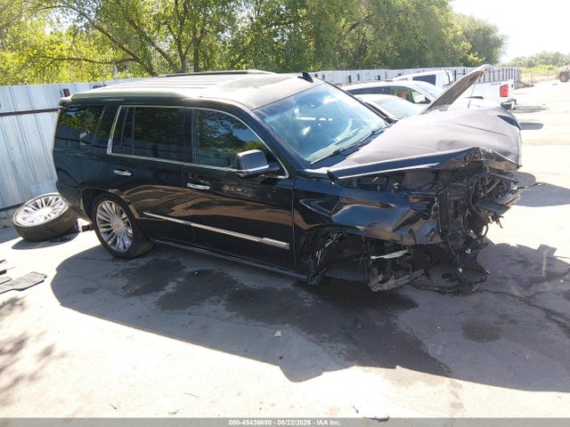 2016 1GYS4DKJ5GR284204 zdjęcie główne