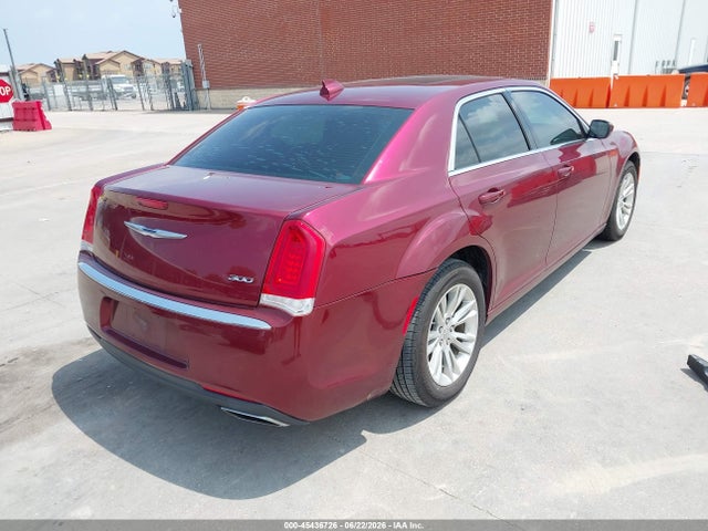 Продажа на аукционе авто 2018 Chrysler 300 Touring L, vin: 2C3CCAAG7JH130171, номер лота: 45436726