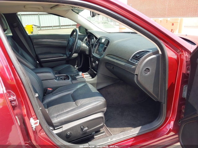 Продажа на аукционе авто 2018 Chrysler 300 Touring L, vin: 2C3CCAAG7JH130171, номер лота: 45436726