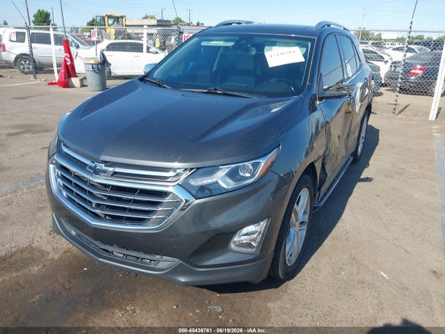 Chevrolet Equinox Premier 2019 2GNAXYEX0K6105627 Image 2