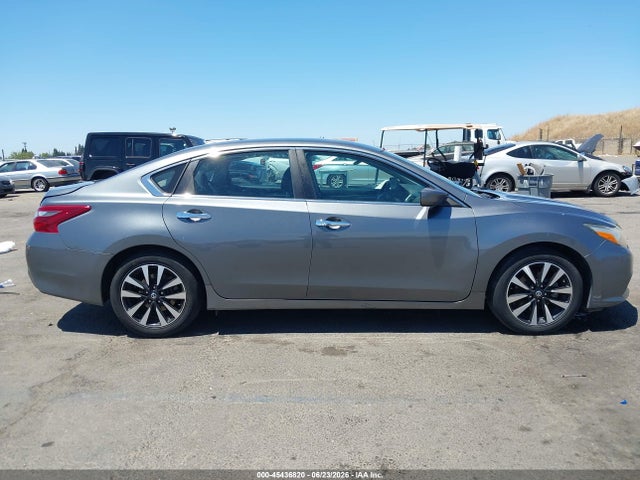 1N4AL3AP4JC212334 Nissan Altima 2.5 Sv