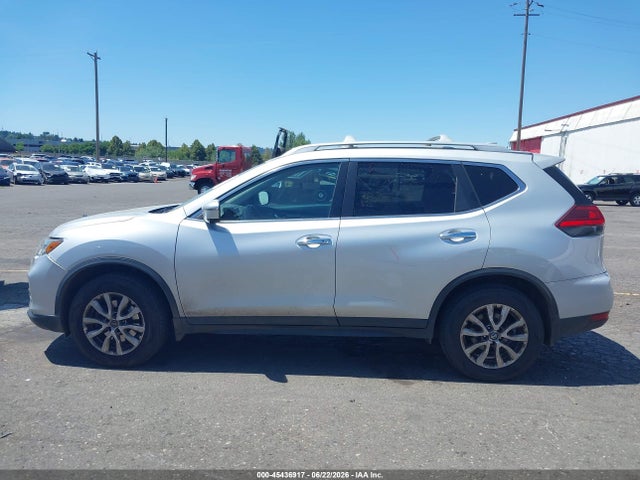 Nissan ROGUE SV 2017 5N1AT2MM1HC757273 Image 14