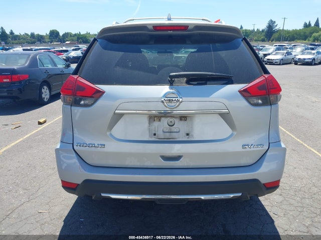 Nissan ROGUE SV 2017 5N1AT2MM1HC757273 Image 16
