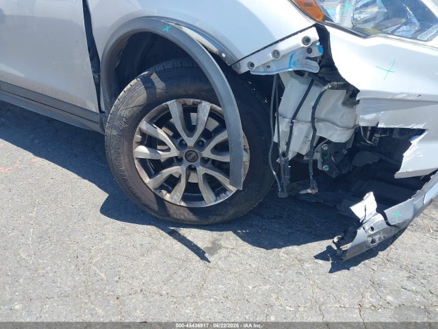 Nissan ROGUE SV 2017 5N1AT2MM1HC757273 Image 17