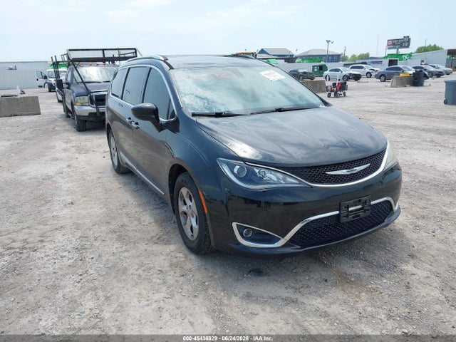 2017 Chrysler Pacifica Touring-l Plus მანქანა იყიდება აუქციონზე, vin: 2C4RC1EG6HR644498, აუქციონის ნომერი: 45436929