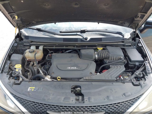 Aukcja sprzedaży 2017 Chrysler Pacifica Touring-l Plus, vin: 2C4RC1EG6HR644498, numer aukcji: 45436929