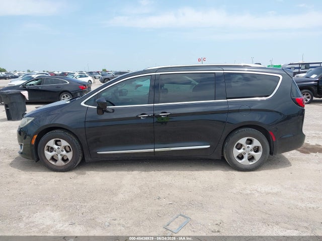 Aukcja sprzedaży 2017 Chrysler Pacifica Touring-l Plus, vin: 2C4RC1EG6HR644498, numer aukcji: 45436929