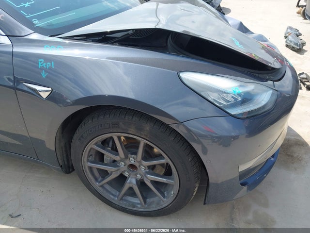 Tesla Model 3 Long Range/mid Range/standard Range/standard Range Plus 2019 5YJ3E1EA1KF411045 Image 19