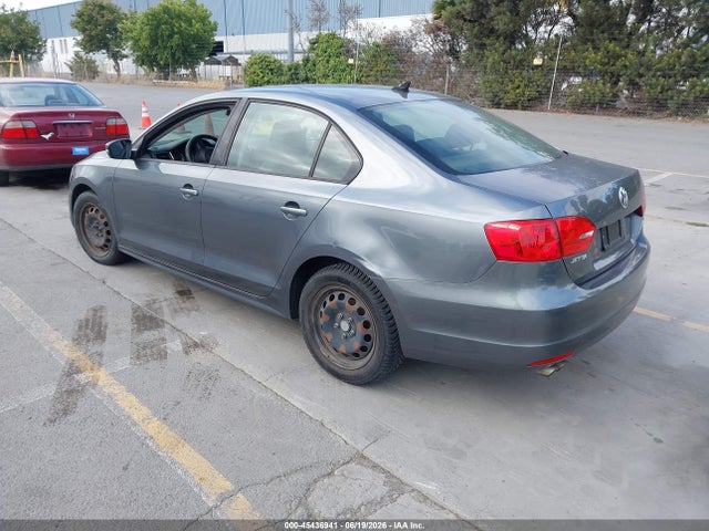 3VWD17AJ7EM362567 Volkswagen Jetta 1.8t Se