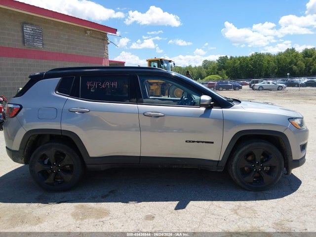 2020 Jeep Compass Altitude 4x4 მანქანა იყიდება აუქციონზე, vin: 3C4NJDBB1LT107221, აუქციონის ნომერი: 45436944