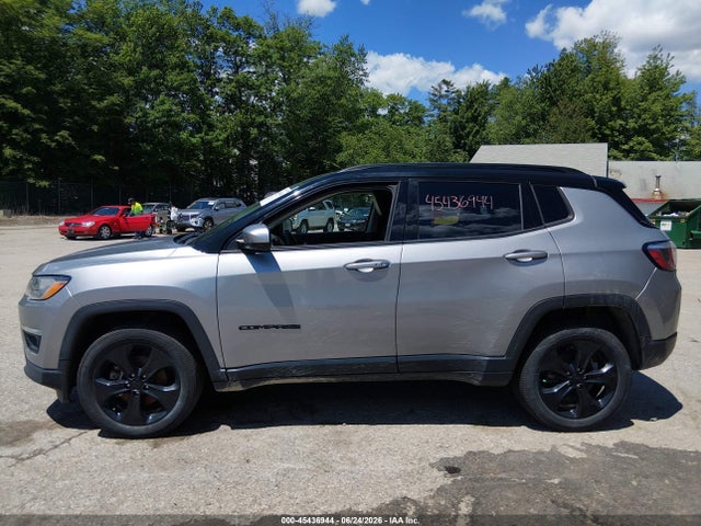 2020 Jeep Compass Altitude 4x4 მანქანა იყიდება აუქციონზე, vin: 3C4NJDBB1LT107221, აუქციონის ნომერი: 45436944