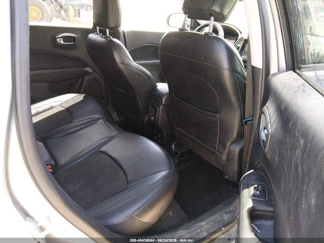 2020 Jeep Compass Altitude 4x4 მანქანა იყიდება აუქციონზე, vin: 3C4NJDBB1LT107221, აუქციონის ნომერი: 45436944