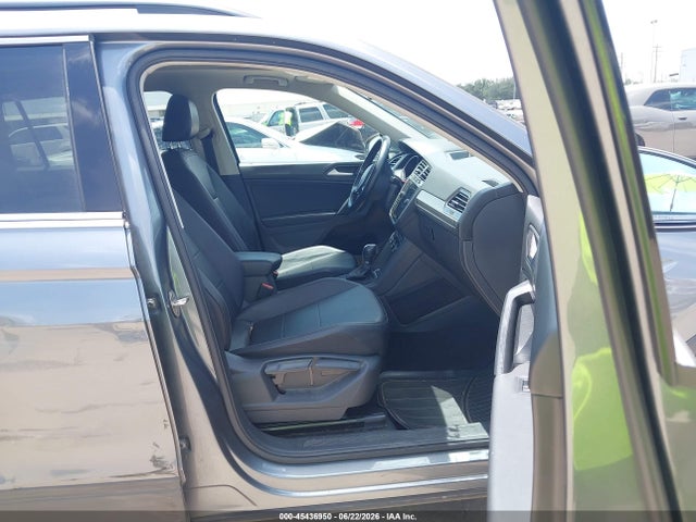 2019 Volkswagen Tiguan 2.0t Se/2.0t Sel/2.0t Sel R-line/2.0t Sel R-line Black მანქანა იყიდება აუქციონზე, vin: 3VV3B7AX1KM155931, აუქციონის ნომერი: 45436950