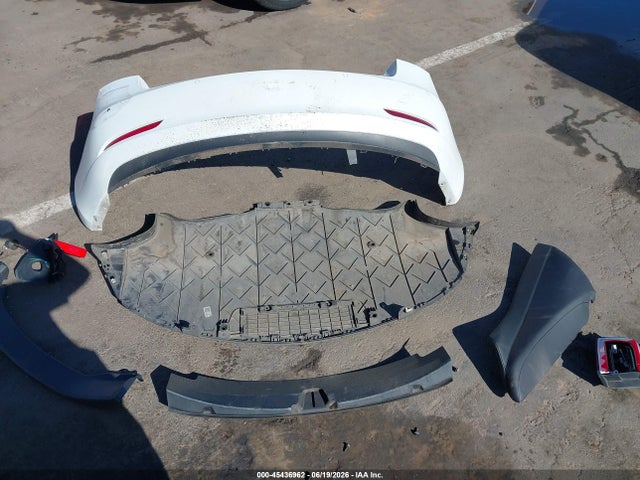 Tesla Model 3 Long Range Dual Motor All-wheel Drive 2022 5YJ3E1EB4NF187024 Image 12