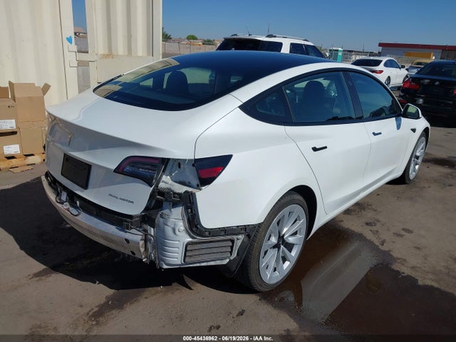 Tesla Model 3 Long Range Dual Motor All-wheel Drive 2022 5YJ3E1EB4NF187024 Image 4