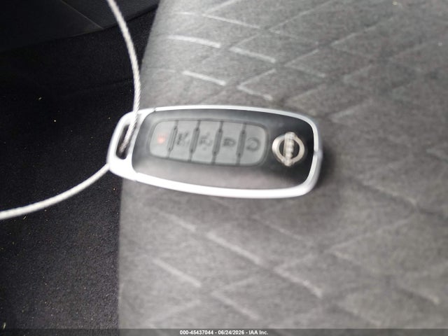 45437044 :رقم المزاد ، 3N1AB9CV5TY235713 vin ، 2026 Nissan Sentra Sv مزاد بيع