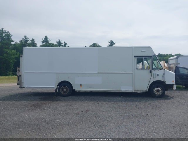 Aukcja sprzedaży 2010 Freightliner Chassis M Line Walk-in Van, vin: 4UZAARDU4ACAM0678, numer aukcji: 45437084