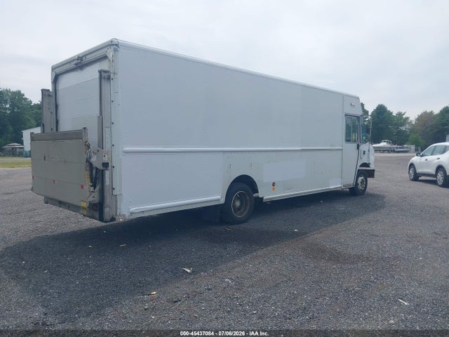 Aukcja sprzedaży 2010 Freightliner Chassis M Line Walk-in Van, vin: 4UZAARDU4ACAM0678, numer aukcji: 45437084