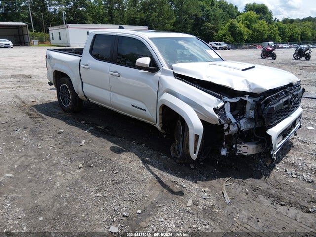 3TYLB5JN2TT109418 Toyota Tacoma Trd Sport