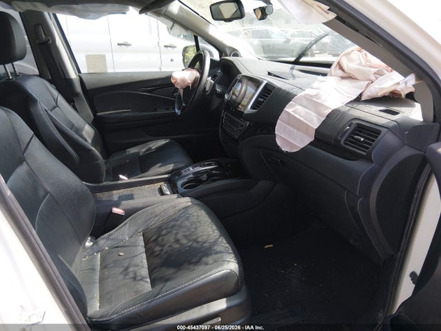 Honda Pilot Touring 2018 5FNYF6H99JB012027 Image 5