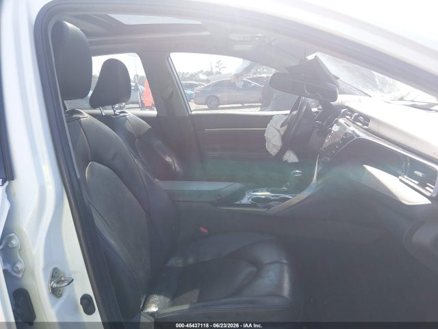 Toyota CAMRY XLE 2020 4T1F11AKXLU930686 Image 5