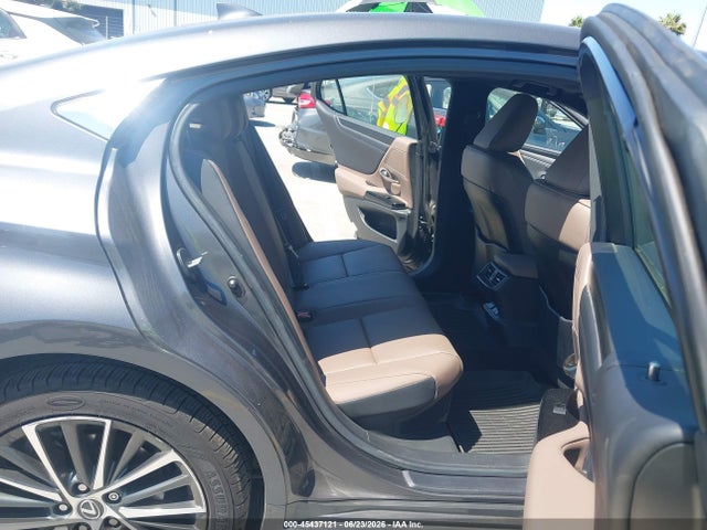 Lexus ES 300H 2023 58ADA1C1XPU029411 Image 8