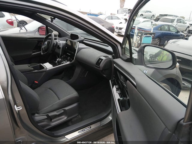 Subaru Solterra Premium 2025 JTMABABA8SA100371 Image 5