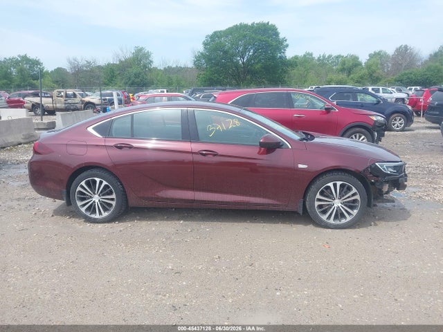 Продаж на аукціоні авто 2019 Buick Regal Sportback Awd Essence, vin: W04GR6SX8K1043204, номер лоту: 45437128