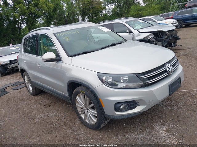 2015 Volkswagen Tiguan Se მანქანა იყიდება აუქციონზე, vin: WVGAV7AX3FW510645, აუქციონის ნომერი: 45437163