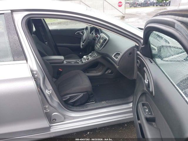 Aukcja sprzedaży 2015 Chrysler 200 Limited, vin: 1C3CCCAB7FN703228, numer aukcji: 45437292