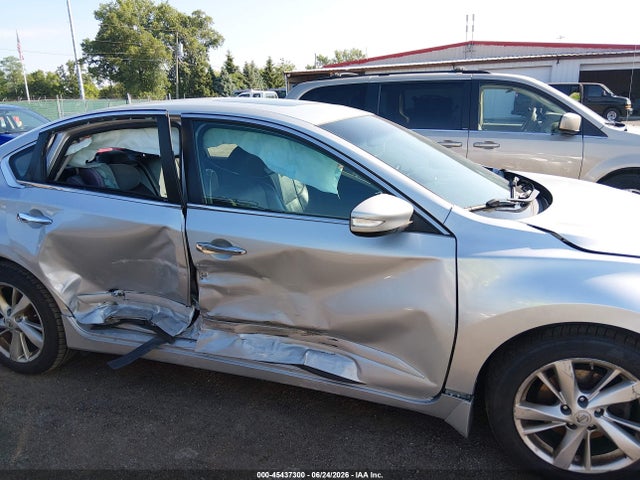 Aukcja sprzedaży 2015 Nissan Altima 2.5 Sl, vin: 1N4AL3AP9FN348972, numer aukcji: 45437300