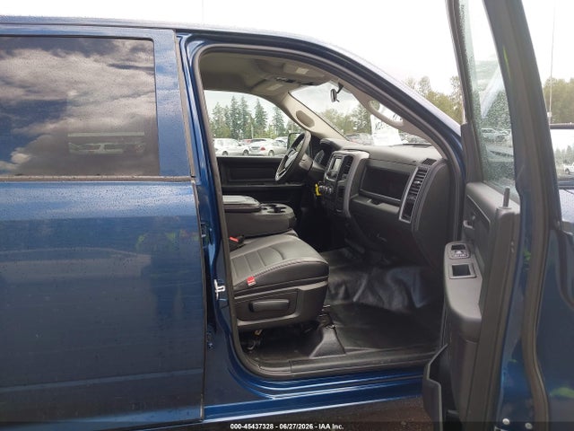 Продажа на аукционе авто 2021 Ram 1500 Classic Tradesman  4x4 5'7 Box, vin: 3C6RR7KG0MG664081, номер лота: 45437328