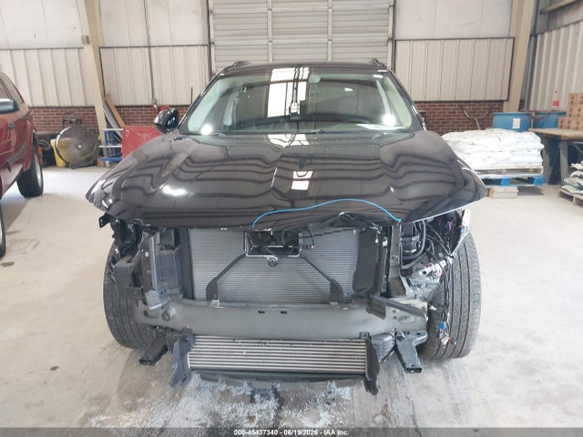 Продажа на аукционе авто 2021 Buick Envision Fwd Essence, vin: LRBFZNR42MD177682, номер лота: 45437340