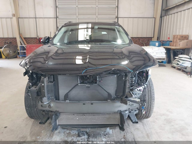 Продажа на аукционе авто 2021 Buick Envision Fwd Essence, vin: LRBFZNR42MD177682, номер лота: 45437340
