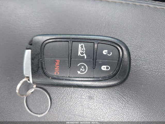2019 Jeep Cherokee Limited 4x4 მანქანა იყიდება აუქციონზე, vin: 1C4PJMDN4KD214509, აუქციონის ნომერი: 45437353