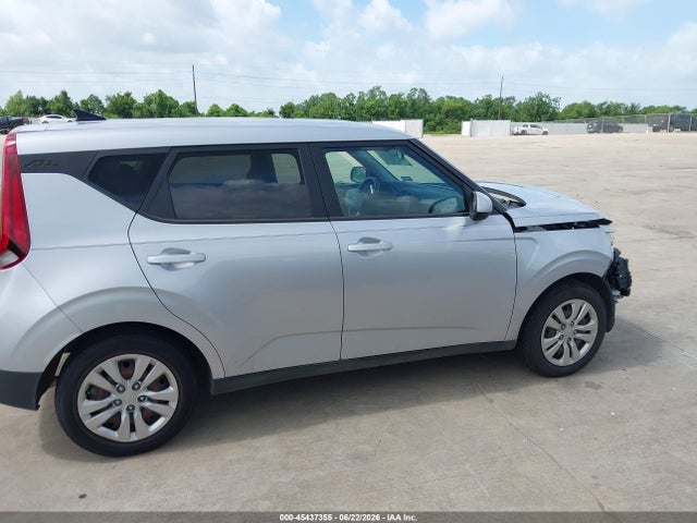 KIA SOUL LX 2020 KNDJ23AU7L7072858 Image 13